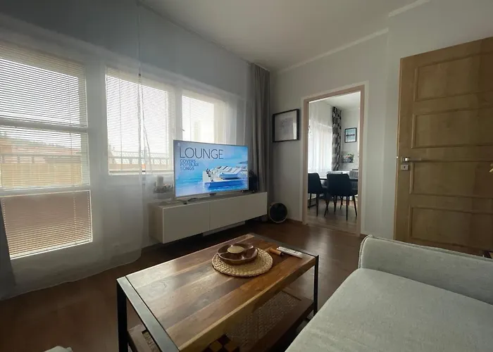 Andel With Terrace Appartamento *